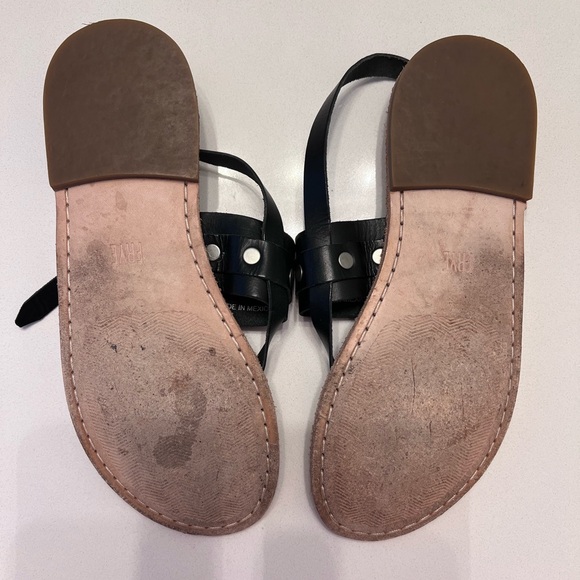 Frye Leather Sandals - Picture 2 of 4